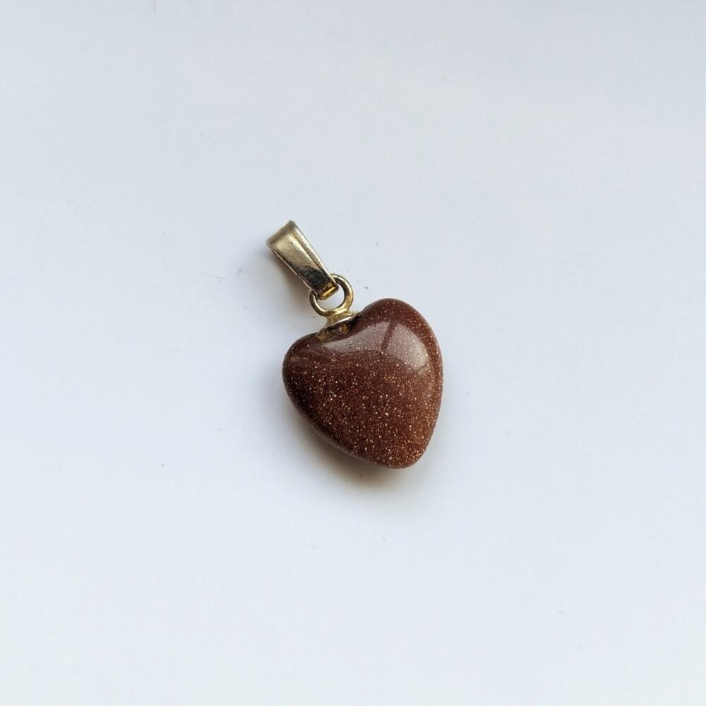 Vintage Estate Gold Tone Gold Stone Dainty Delicate Heart Necklace Pendant